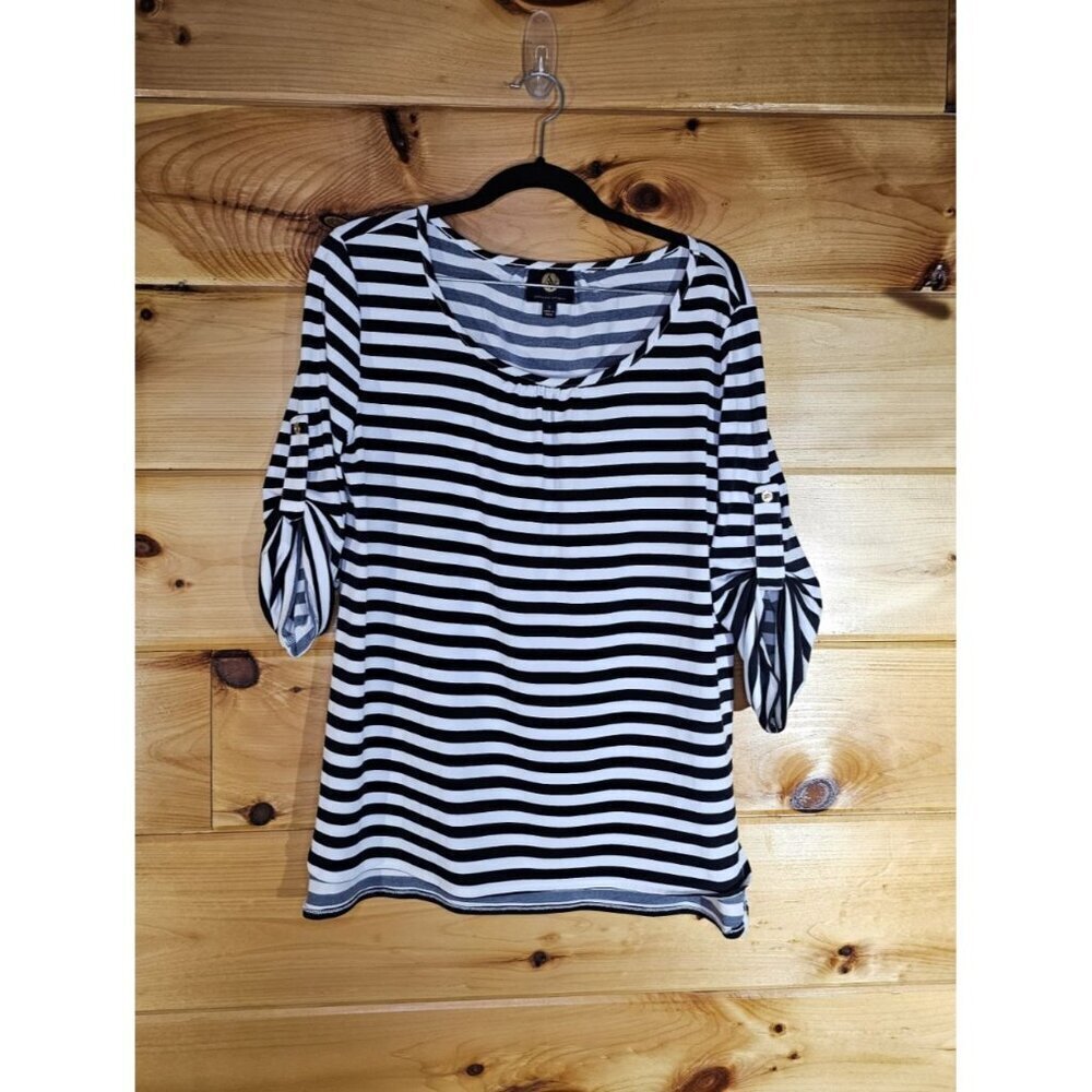 Adrienne Vittadini Woman Size Small Black and White Striped Rolled Sleeve